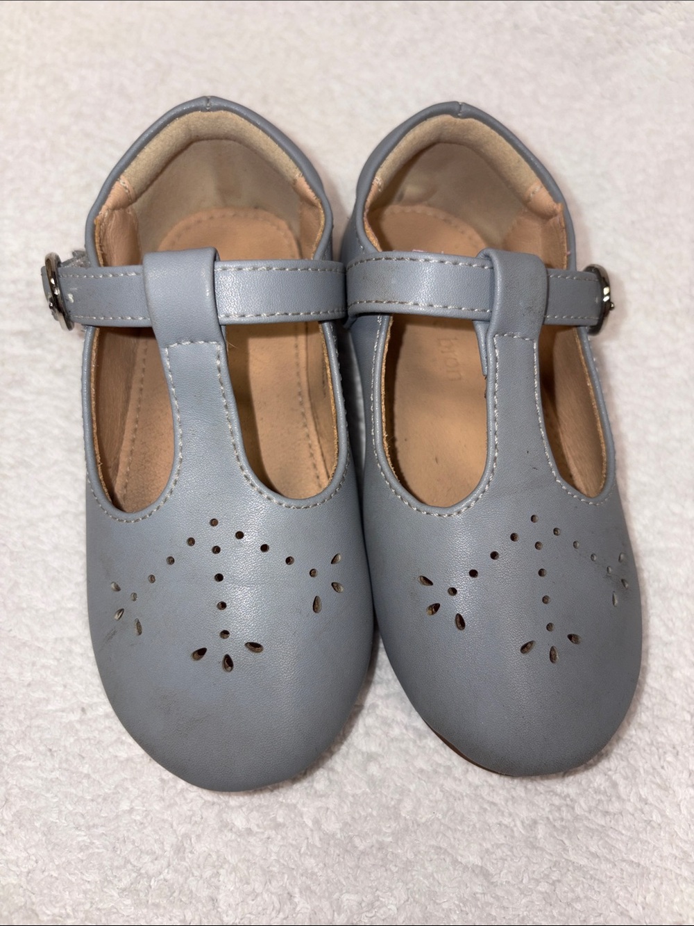 Thee bron Girls T-Strap Dress Shoes in Light blue Gray color girls size 8